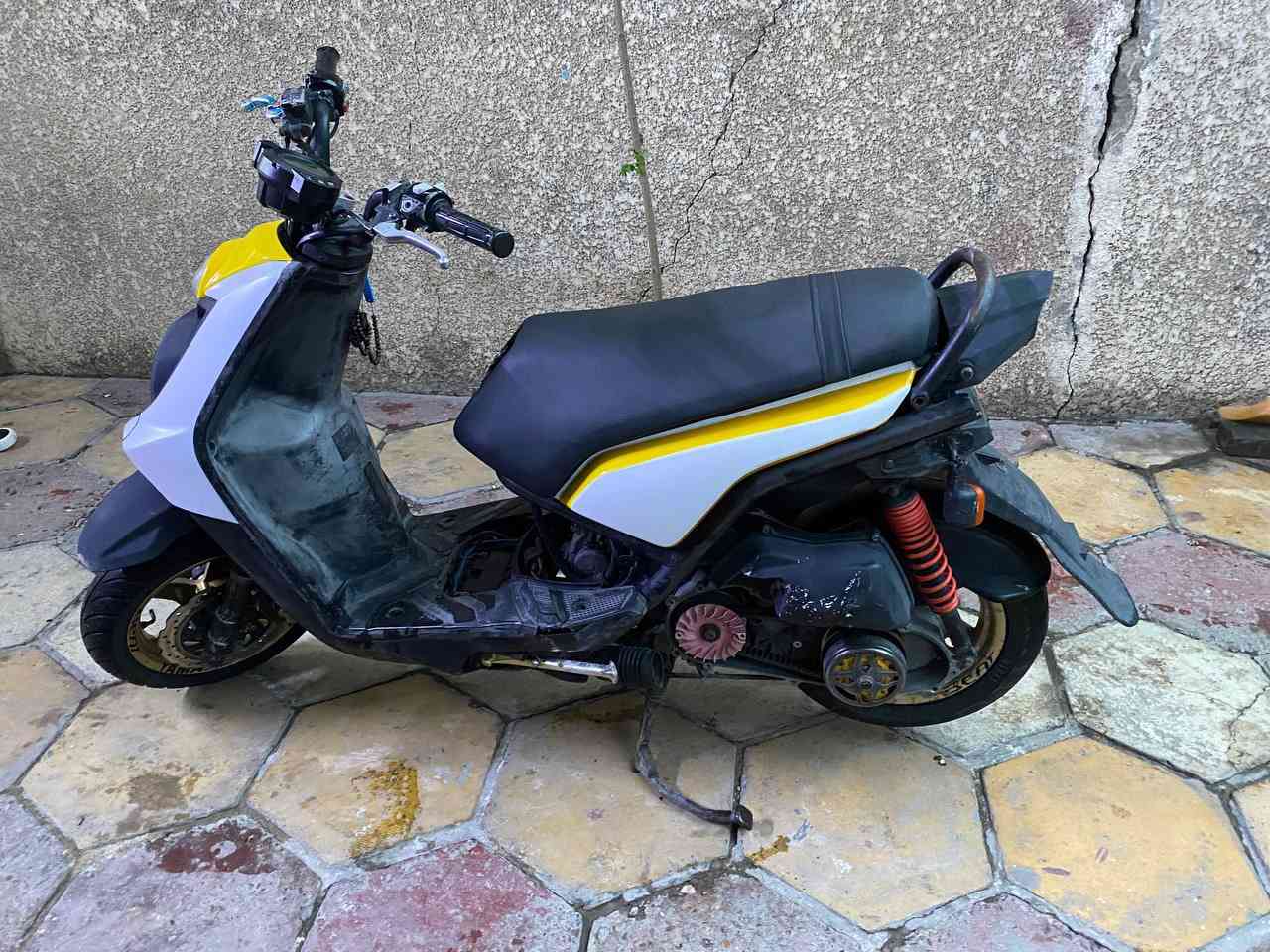 السلام عليكم سكنس جبلي  كلجات رياضي الدرجة شلع معدل  شك الكاعه 700بيه مجال بغداد لامين الثانيه

‭0776 529 0899‬
