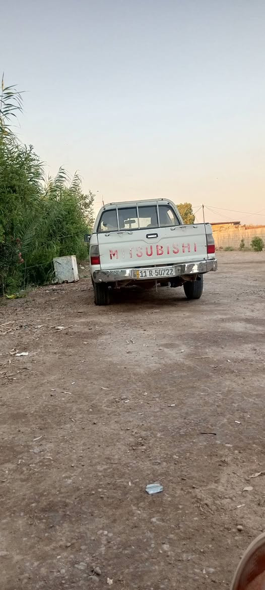 بكم ميتسوبيشي رقم موديل 2002 رقم انجليزي بغداد عنوان بغداد***********

