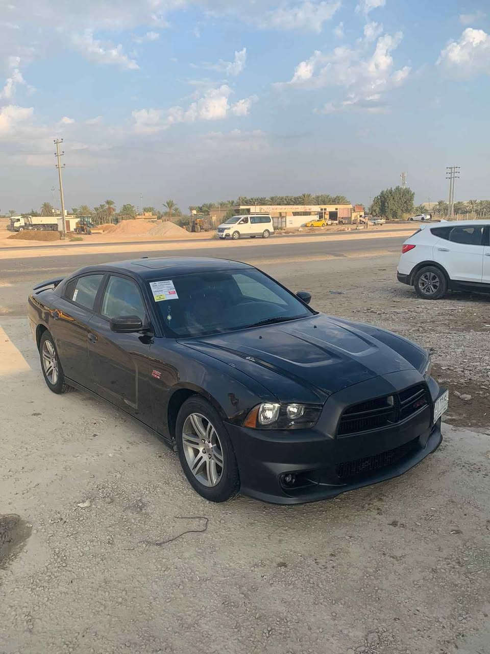 جارجر 13
رقم بغداد بسمي مشروع وطني
فول بدون ارباك  بيه فطعتين  وارد مرفق بالصور بدون دواخل
مكينة 3600
ماشيه 190
فتحه 
شاشه كبيره 
كامره
شفتات استيرين
حساسات أمامي خلفي
مكينه كير حداديه تخم تاير
كله جديد السياره مابيه اي نقص
السعر 155
العنوان ذي قار الغراف
*********** الشطره, ذي قار
