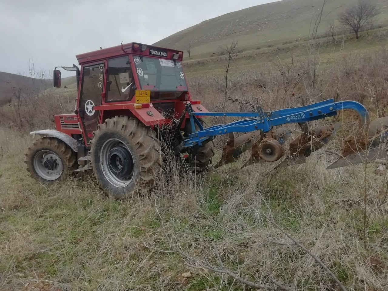 تومسان2012گيرناواراست مرغوب رقم سليماني هه موچياني به شرت ***********)***********
