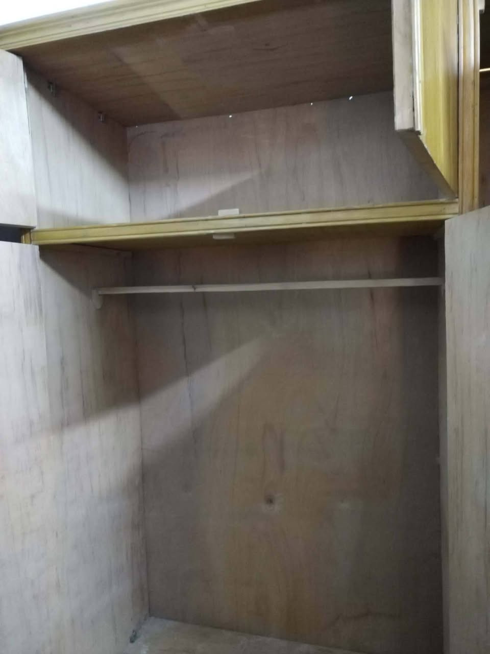 كنتور للبيع 5بواب سعره 120وبي مجال


**إذا كنت صاحب هذا الإعلان وتريد حذفه لأي سبب، رجاءا أرسل رسالة إلى الدعم الفني**