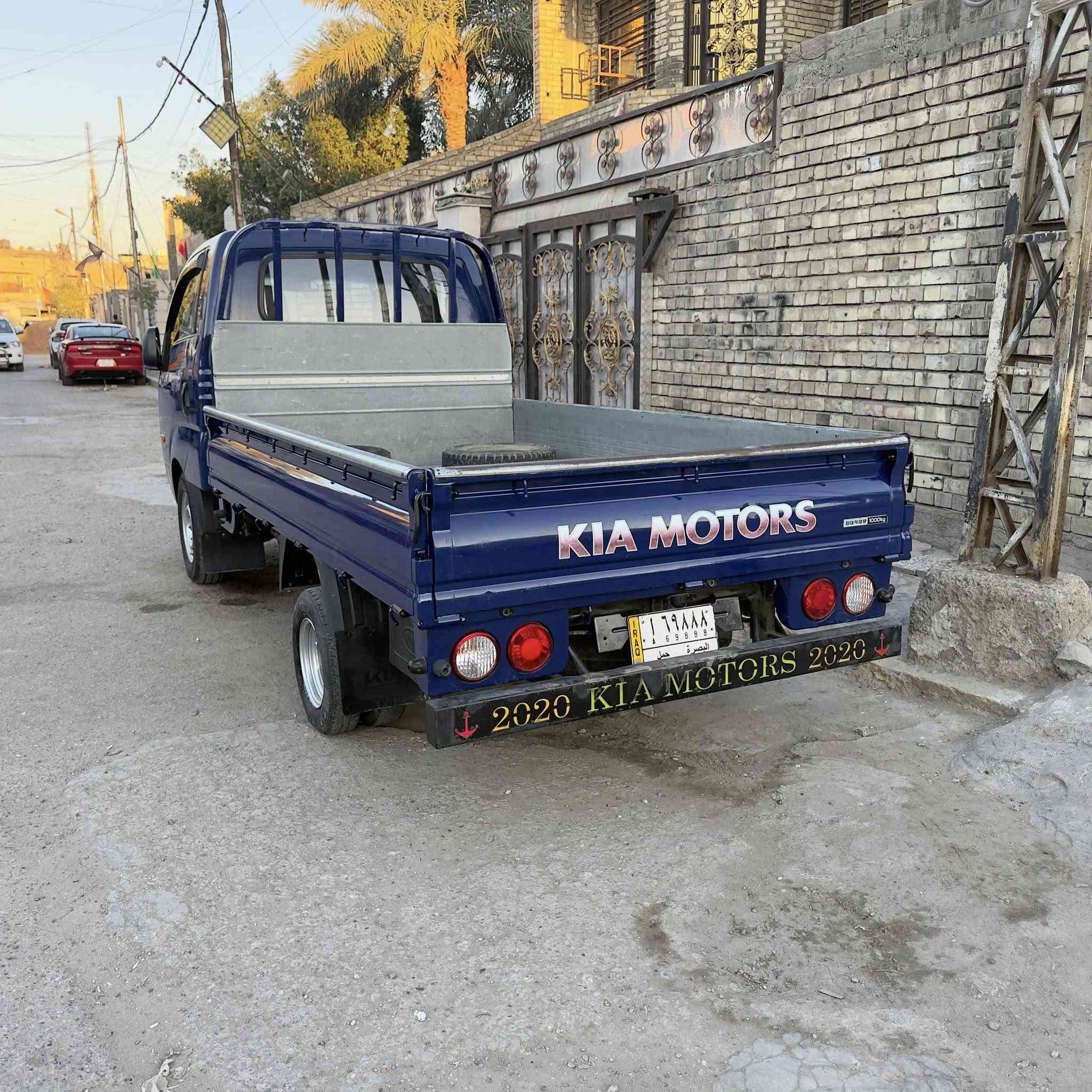 سلام عليكم كيه مسكر للبيع موديل 17 للاستفسار ع (***********)
