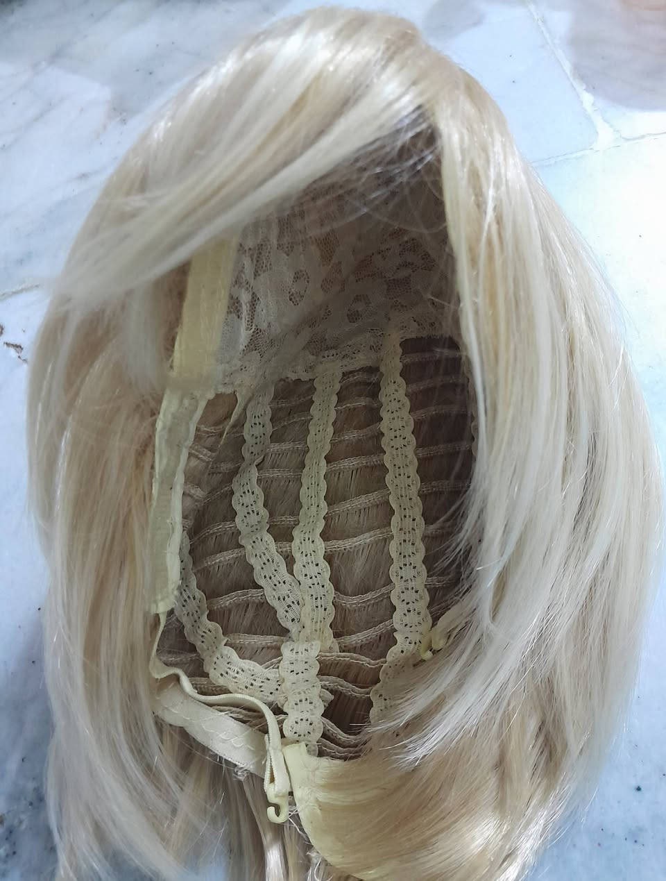 السلام عليكم ورحمة الله وبركاته باروكات اصليات بيهن قصير وطويل عدد ٩ الوحدة ٥ الف و ٨ قطع بيهن ظفيرة موخرة طويلة وقصير بالإضافة إلى مقدمة بيهن الون سعر الوحدة شلع ٢ الفين


**إذا كنت صاحب هذا الإعلان وتريد حذفه لأي سبب، رجاءا أرسل رسالة إلى الدعم الفني**
