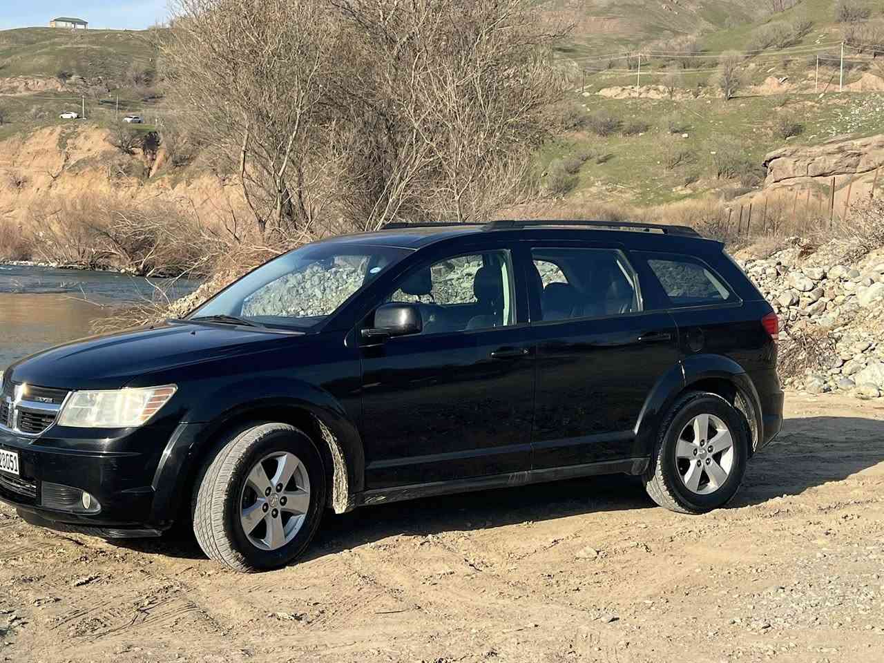 دۆج جۆرنی مۆدێل ٢٠١٠
مەکینە ٣٦٠٠ 

سۆنەرەکەیم داناوە 

سەقف و بۆنیت کاڵبونەوەی هەیە 

نرخ ٨٧ گەلا کەمێک مەجال

***********
