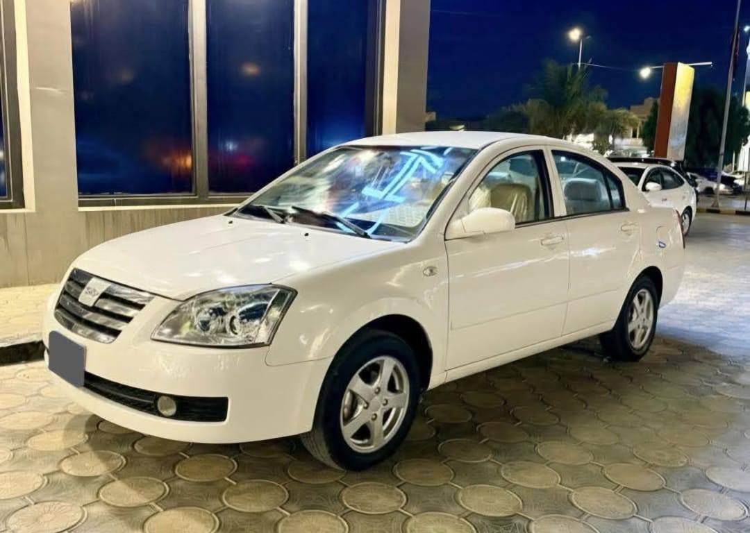 السلام عليكم احبتي
للبيع سياره شيريA5 موديل 2010
رقم بغداد سنويه ماصاقطه 
 السياره جديده وجاهزه وكفاله عامه وشرط تفحص وين متحب  من كير ومكينه وكشر
السعر 55 وبيه مجال لطيبين
رقم صاحب السياره ***********
مكان السياره نجف / كوفه
