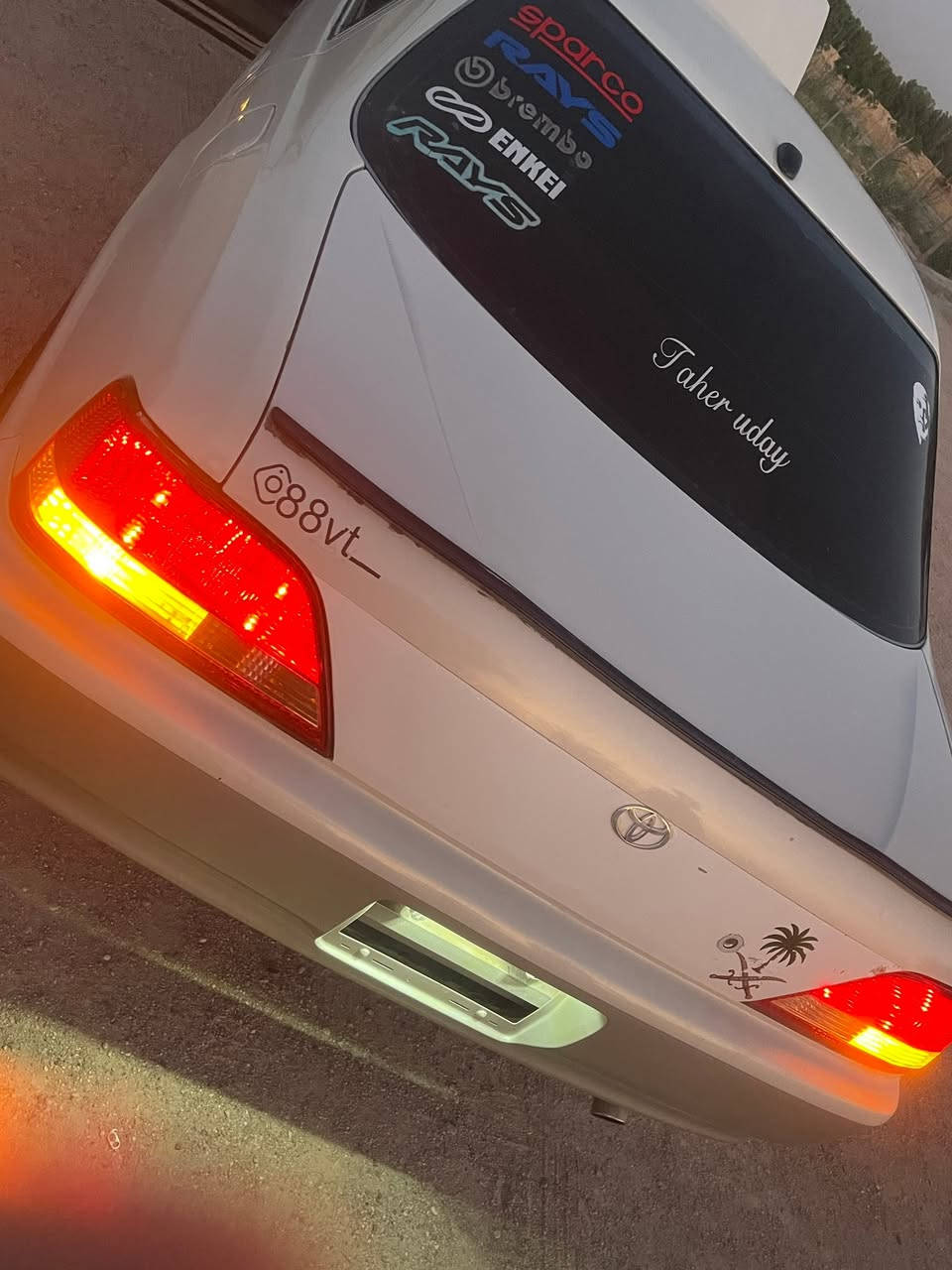 كرسته 2000للبيع رقم بصره تحويل ثاني يوم مكينه 3000فيفيتي قبق اسود سياره جاهزه من كلشي مكفوله كص نقل وضربه فقط صبغ جماليه السعر 60وبيه مجال مكاني بصره ***********
