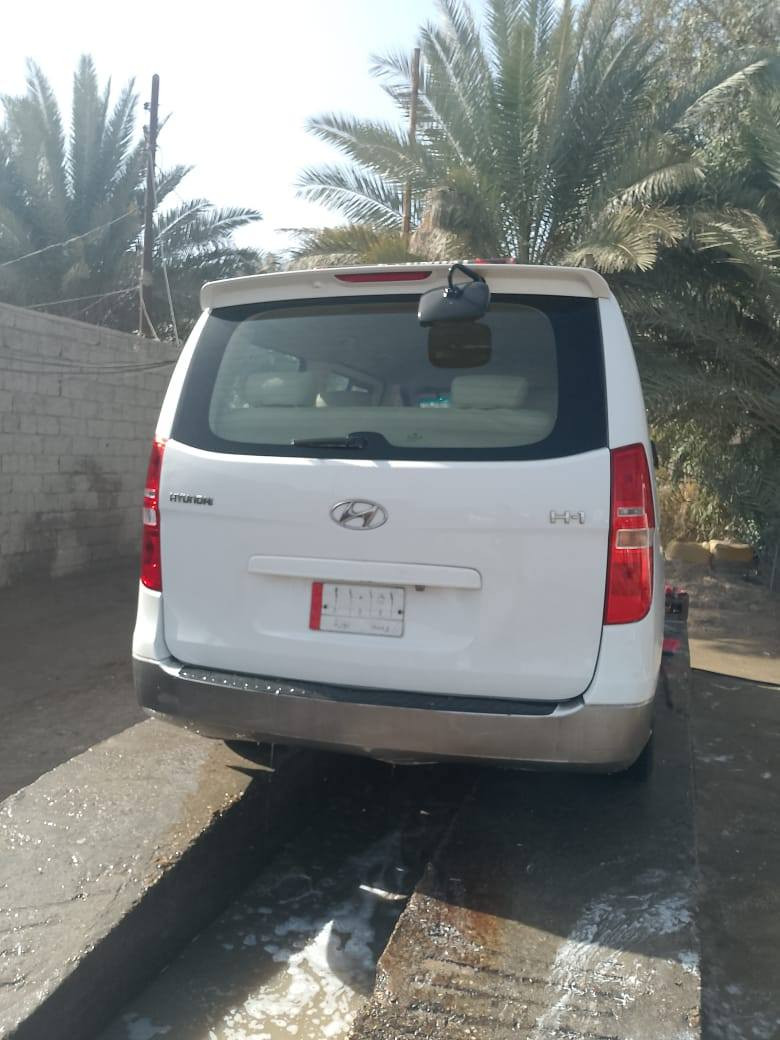 السلام عليكم ستاركس للبيع موديل 2014بيه بارد بجاملغ الايمن فقط للاستفسار ***********
