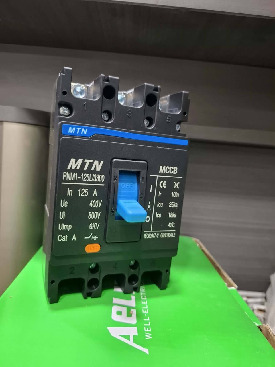 ⚙️ توفر قاطع دوره ⚡️
🔼 قدرته 400 وكذلك اكو 125 ⏫️
🔵 من ماركة معروفة MTN 🔵
⚡️طبعا ينربط للمحولات وكثير شغلات🔗
 🔑 وكذلك قاطع مرتب براغي النكي الى اخر 🔐 
💲وايضا متوفر جمله ومفرد وباسعار تنافسيه 💰

📞 للتواصل ¹ || *********** 📞
📞 للتواصل ² || *********** 📞
📞 للتواصل ³ || *********** 📞
                                    
✅️للتفاصيل والأسعار الاتصال على الأرقام ✅️ 

📍العنوان || موصل > دوره الحمام > فرع مطع التحرير  📍
.
.
.
.
.

#كهربائيات #صناعيات #كهرب #كهرب_نينوى #العراق #مهدنسين #كهرب #كوندكتر #قاطع #الموصل
