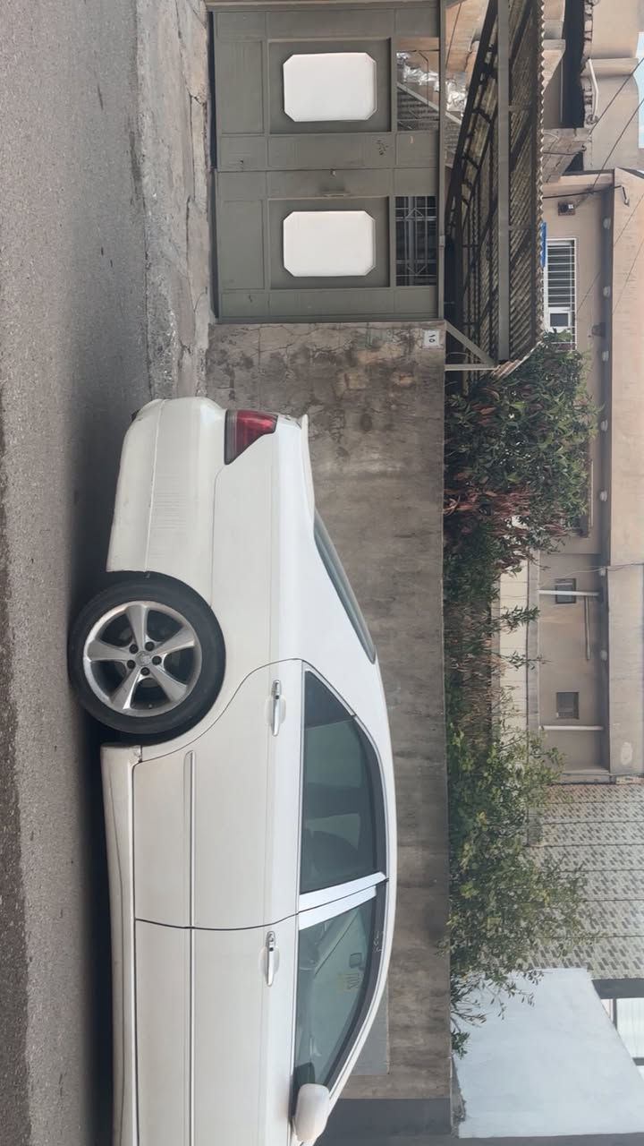 تۆیۆتا کراون ئەسلیت athlete 2006
سوکان کارەبا
دوو کوشن کارەبا
بەسمە ڕەساسی
ئاوێنە کارەبا و شەفت
گەرمی و ساردی بە شەرت 
گێڕ و مەکینە بە شەرت
ماڵی مەدەنی بە شەرت


**إذا كنت صاحب هذا الإعلان وتريد حذفه لأي سبب، رجاءا أرسل رسالة إلى الدعم الفني**