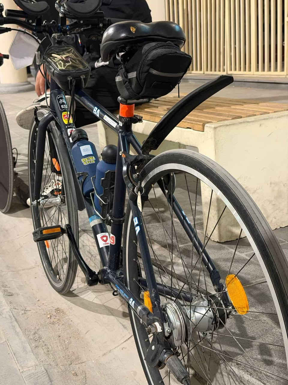 سلام عليكم
رياضي سيفيتي 

حجم 26

نضام قايش 

المنيوم وياله كاربون فايبر بلادي مال شركة 

 ملاحظه كتلوك ومكاتبه  اكو منه بس قطعتين قطه نيلي الي هوه هذه وقطعه رصاصي 

مكانيه بغداد


**إذا كنت صاحب هذا الإعلان وتريد حذفه لأي سبب، رجاءا أرسل رسالة إلى الدعم الفني**