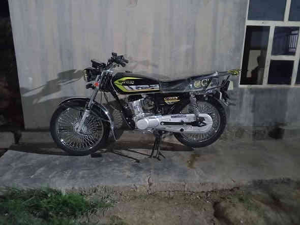 للبيع 2025 اخو الجديد
يرهم نقد او يرهم فقد
***********
