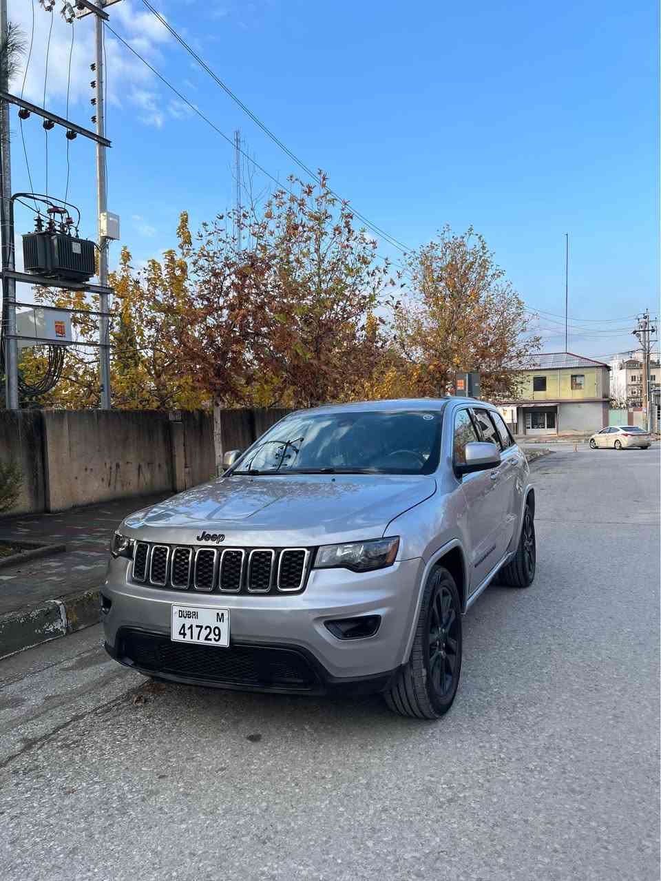 جيب لاريدو مؤديل ٢٠١٩ فول ماسه فاته تنها سلايت نيه 
گيرو مه كينه و دارو به ردي به شرته لوك لوكه دووبه يه
ساخ ساخ ساخ
دعمي نيه ليدراني نيه بي سبوخه هيجي نيه 
سعري ١٣٣ وه رقه كه ميك مه جال
***********
***********
*********** سوران, أربيل
