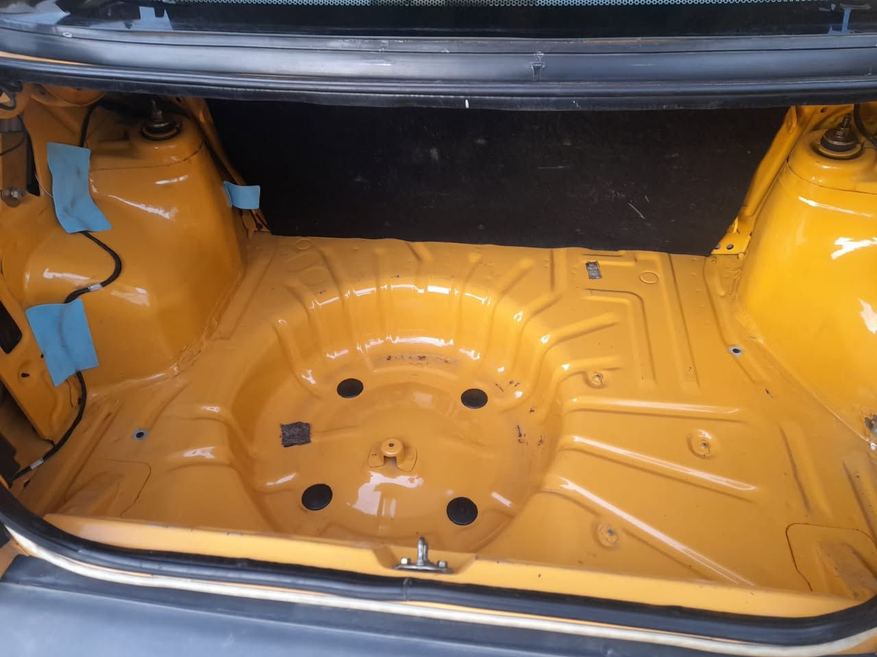 السلام عليكم
سايبا 2017جديده كفاله عامه شواصي كير محرك صدر جديده بمعنى الكلمه لا ضربه لا صبغ ولا تكحيل سيارة خير من الله تخم تاير جديد السعر 53وبيها مجال 
غير متواجد على النت 
 *********** متوفر واتساب
