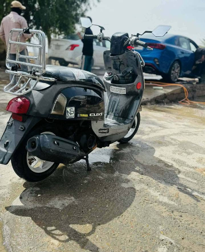 ***********
بوليس للبيع نضيفة حاوية ما صارلها كم شهر من طلعت من المعرض مكان كربلاء الحر سعرها 800 وبيها مجال
