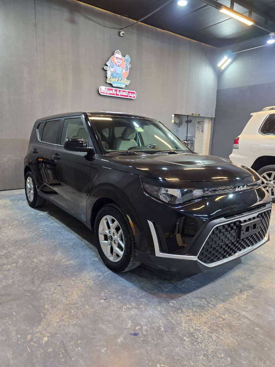 صول موديل ٢٠٢٣
رادار اربع جهات 
نقطه عمياء 
شاشه كبيره 
تحكم ستيرن 
تحديد مسار 
تحديد سرعه 
السياره مكفوله 
من الصبغ والتبديل 
وارد امريكي 
كامره خلفيه
هواي بيها مواصفات بعد 
مكاني ميسان / العماره
السعر١٥٥$
الرقم ***********
