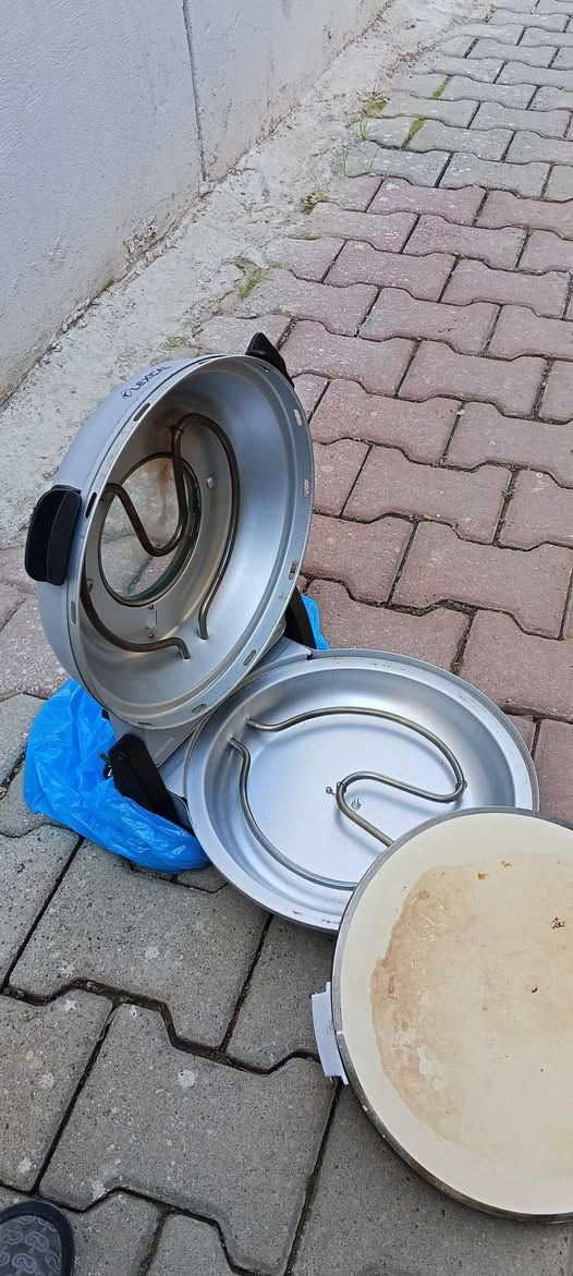 جهاز خبز صاج لحم العجين جديد لوك اسم مستخدم سعر ٣٥استفسار ***********او***********
