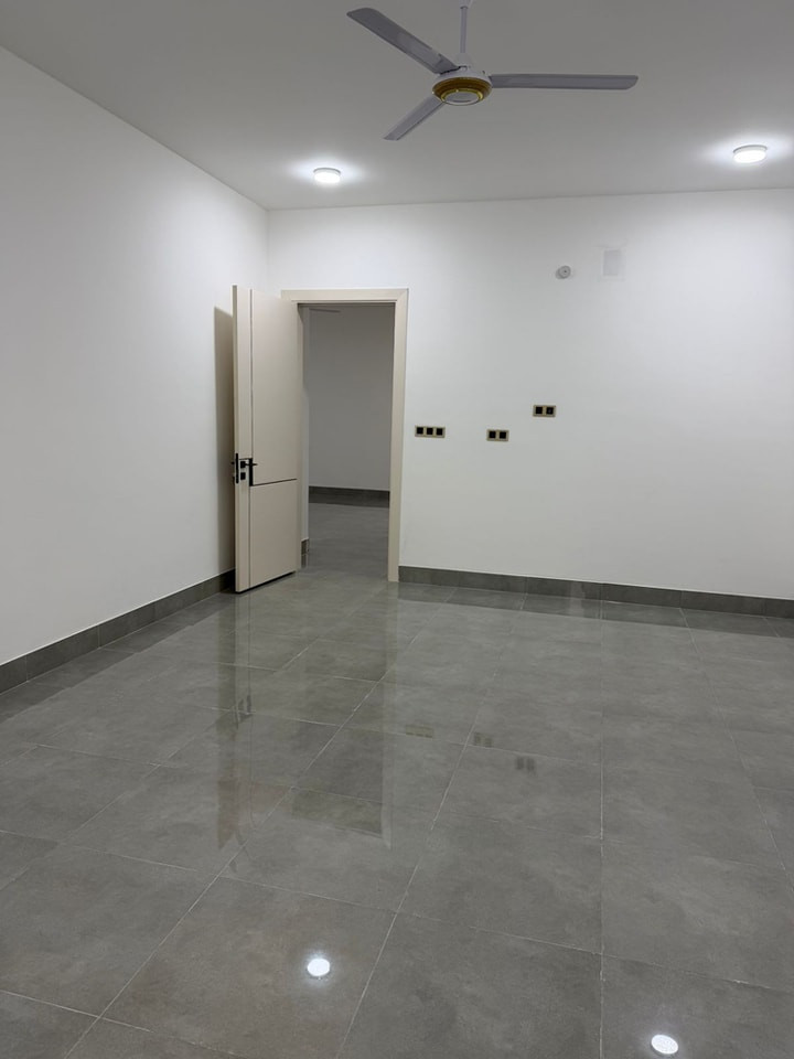 بيت للبيع طابقين بناء صفر 
المساحه 250متر 
السعر 190مليون قابل للتفاوض
جنس العقار طابو زراعي سند 25
بيت صفر مامسكون 
العنوان الرمادي قرب اثاث القند 
________________________

للمزيد من التفاصيل يمكنكم زيارة مكتبنا 

مكتب سنتر 40 للعقار 
   في  الرمادي  شارع 40  مقابل ماركت القيصر 

او الاتصال على الارقام التالية  

 ***********   فراس  
 ***********   أبو جود 
 ***********   أحمد 
 

نستقبل من حضراتكم كافة العروض العقارية 

رضاكم أهم أهدافنا
