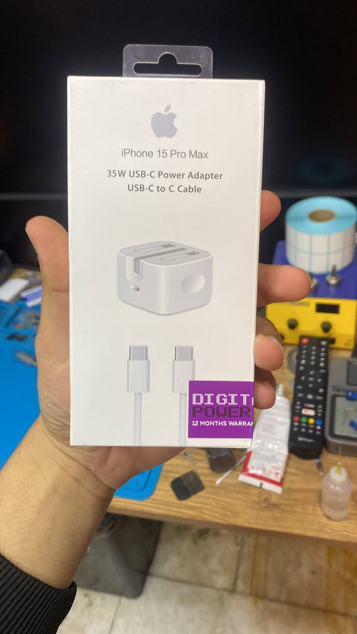 شواحن ايفون اصليه على 10 لاف  ايفون ١٥ و١٦  و١٤ ونازل 

***********
