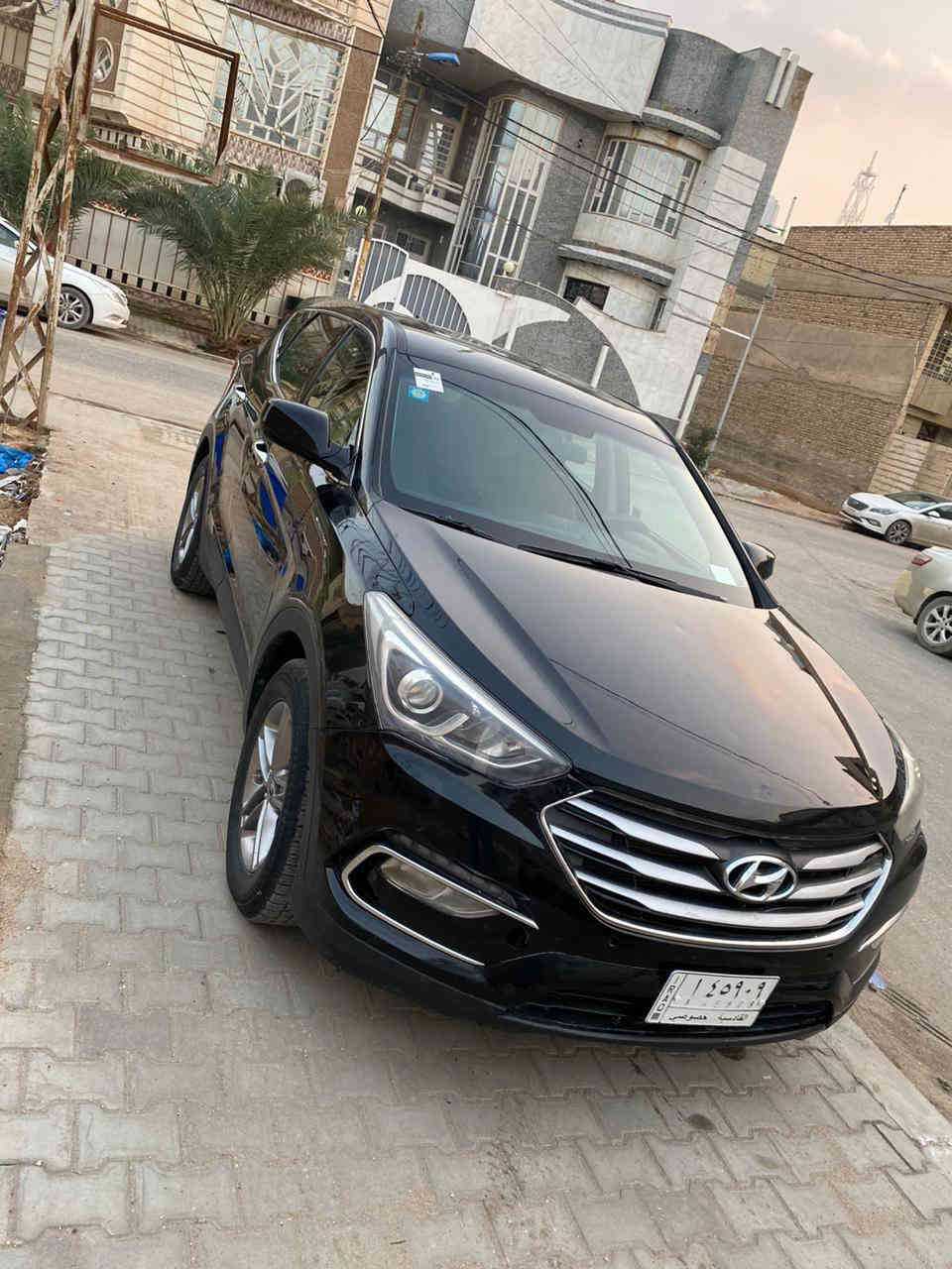 سنتافي لبيع موديل 17 سياره مكفوله بس بيه ضربتين حدايه سياره كلش نضيفه محرك 4  سعر 150ورقه رقم 

‭٠٧٨٠ ٦٤٩ ٩٣٤٤‬
