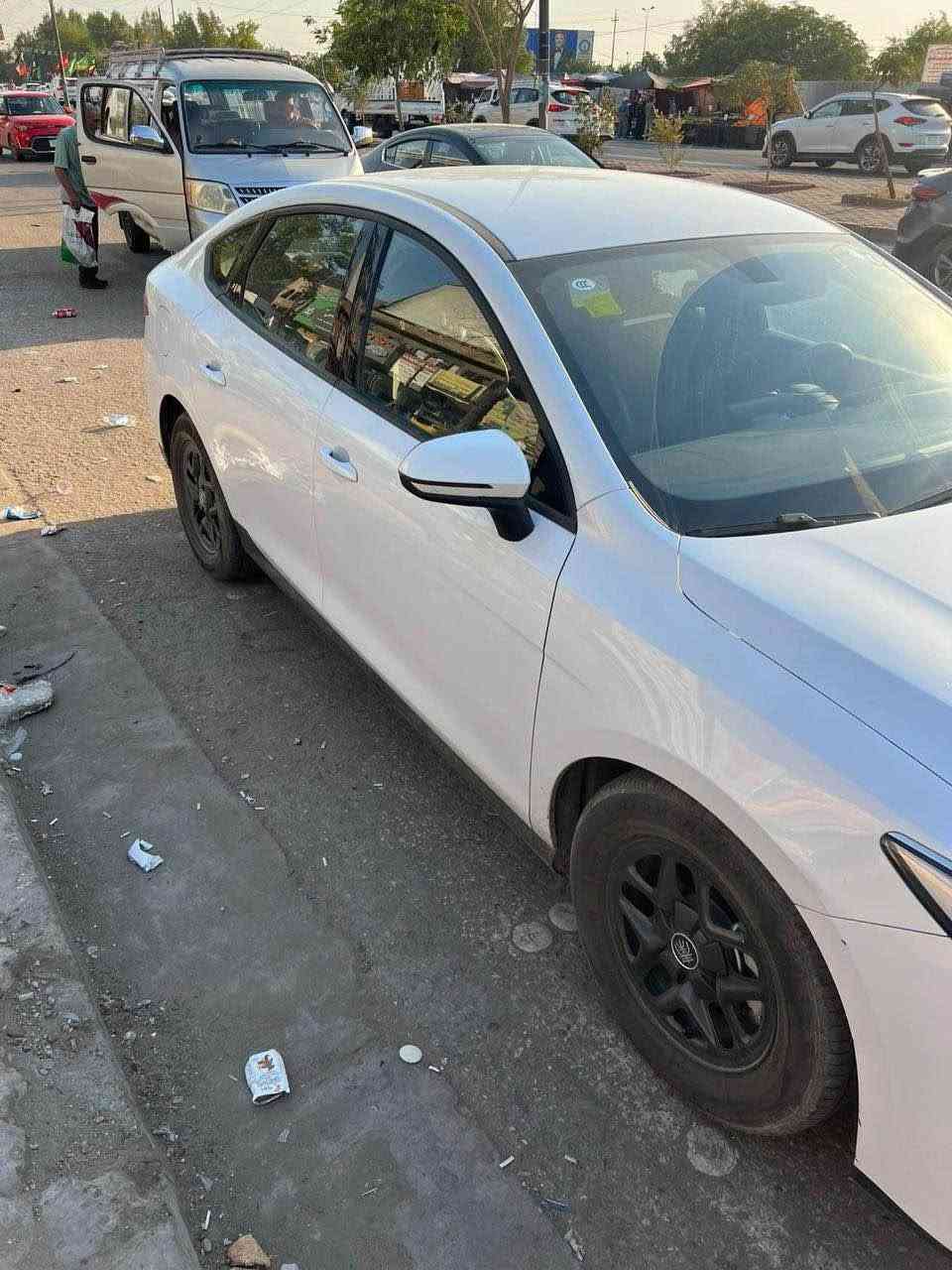 السلام عليكم 
BYD كن بلاص موديل 2025للبيع 
نص فول مو الفول مالتها المواصفات مالتها المعروفه السياره ماشيه 22الف كيلو متر 
السياره ضررها خسفه بل بنيد موضح بل صوره وجاملغ الايمن والايسر طعجات خفيفه يرجعن بارد السياره سعرها 18 مليون وبيها مجال مال جيتك وتحويل ثاني يوم للاستفسار واتساب او اتصال فيس بوك غير متوفر *********** بغداد, العراق


**إذا كنت صاحب هذا الإعلان وتريد حذفه لأي سبب، رجاءا أرسل رسالة إلى الدعم الفني**