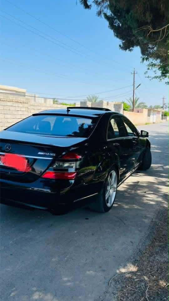 للبيع  او المراوس 
مارسدس s550 موديل 2008 رقم اربيل وارد يابان باب كصير كامره خلفيه حساسات برده خلفيه كهرباء تدفئه بالكشانه كشانه كهرباء شغاله من والى بدون اي نقص محرك 8سلندر 550 محرك كير بحاله جيده تخم نوزل جديد بلكات جديد منضومه بانزين جديده حداديه جيده جدا بيه ثلاث قطع صبغ باب بدون دواخل اثر حادث خفيف  الحادث باب السايق صبغ والخلفي مبدل نفس اللون وراشين الجاملغ معاه عارضه ب178 وبيه مجال حلو للشراي سياره حلوه ومناقصه شي


**إذا كنت صاحب هذا الإعلان وتريد حذفه لأي سبب، رجاءا أرسل رسالة إلى الدعم الفني**