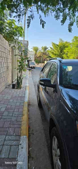 سورنتو ٢٠١١
محرك ٢٤٠٠ دوش
رقم انبار
تخم تاير
صدر امامي وخلفي كله جديد
سبعه راكب
قطعتين تبريد 
وقطعتين صبغ البنيد والجاملغ الايمن
السعر ١٣٠ وبيه مجال بسيط ان شاء الله
***********
