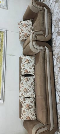 سبع مقاعد • تركي • مدينه الصدر