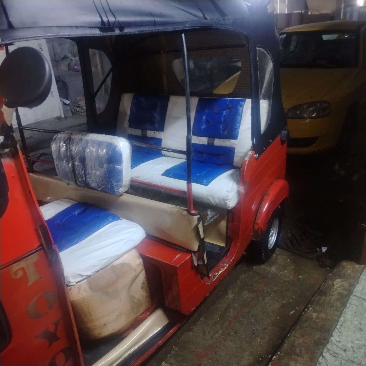 سلام عليكم تكتك 18اوراق 7اصوليه تكتك معمره تكتك كبل لشارع مكاني ساحت عدن سعره3وسبعميه وبيه مجال ***********
