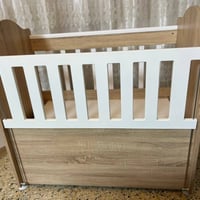 سرير طفل تركي قياس 60*120جديد غير مستعمل   السعر المطلوب 160 الف العنو...