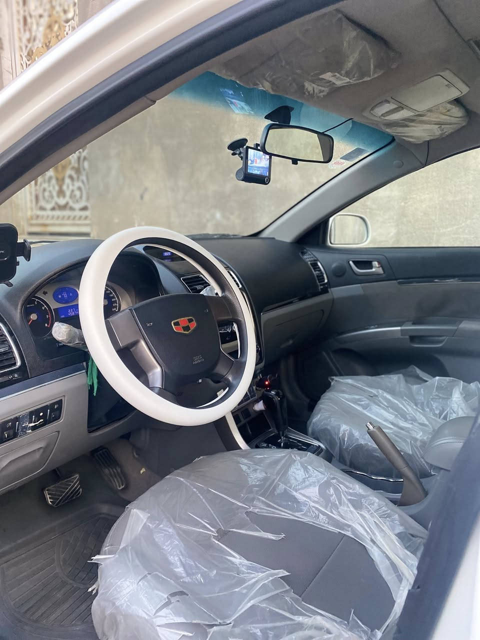 السلام عليكم سياره جيلي ام كراند c7موديل 2013البيع
كير مكينه كفاله 

تبريد ثلج 🥶

طخم تايرات جدد 

سياره بسمي رقم بصره دولي 

سعر70 بيه مجال الشراي فقط 

مكان بصره الكزيزه 

رقم الهاتف:***********
