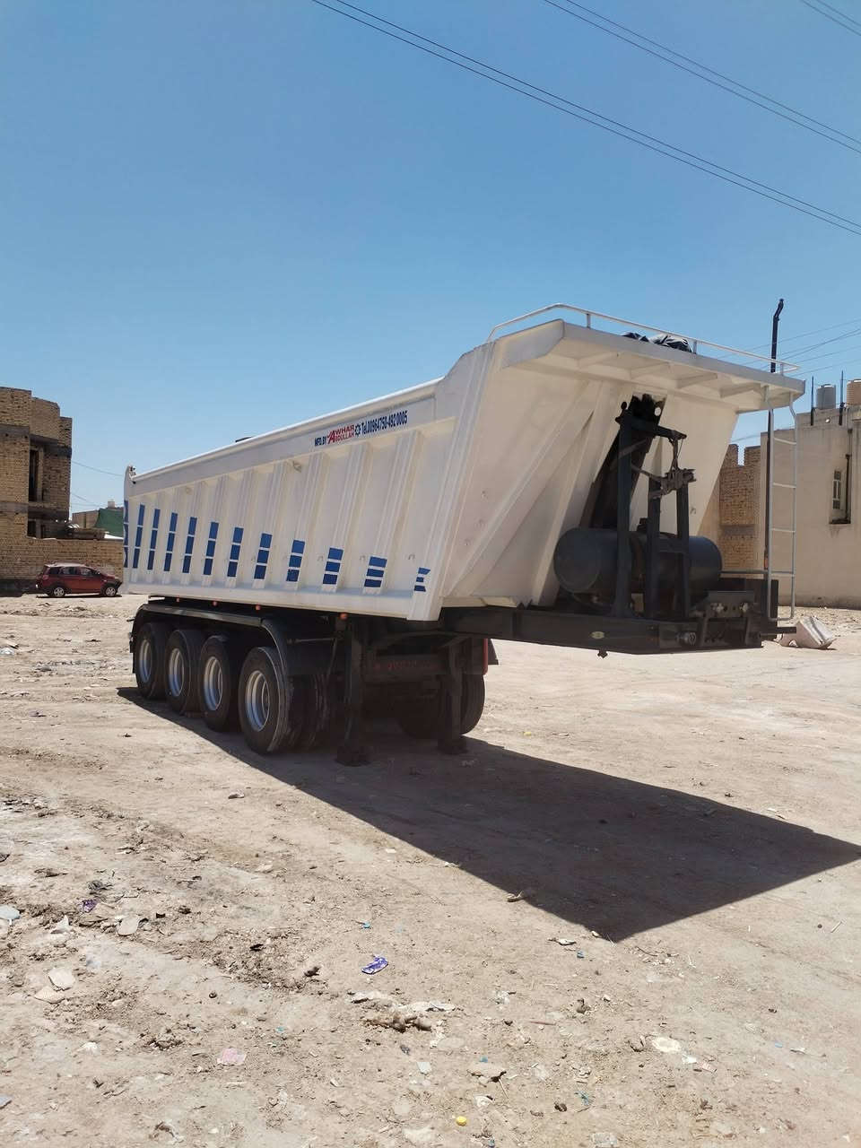 عربانه لبيع عبد الله جوهر 2025 ذرعه 31 متر جاهزه لشغل ***********
