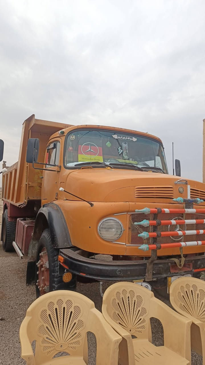 سلام عليكم للبيع اقجم موديل 69ومحدثه رقم انبار محرك وكير وكسن وسبرنكات كله كفاله بدي عمل نضيف محرك لا صرف ولا بخار تخم تأير  وشرط التحويل العنوان الفلوجه معرض لاحلام خط السريع *********** السعر 27وبيه مجال
