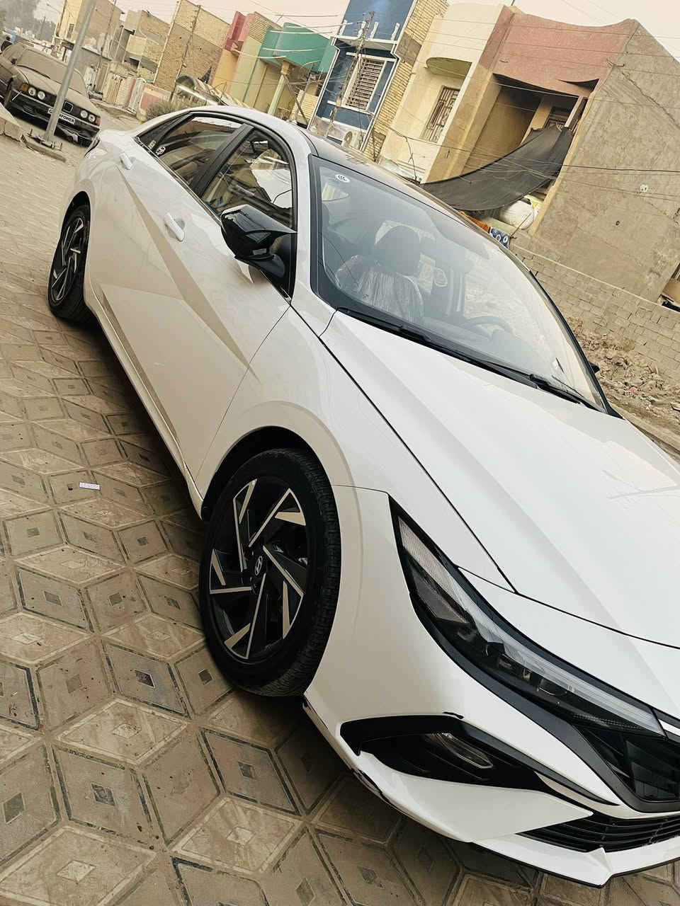 السلام عليكم النترا 2023 شكل 2024 تجميع فول مكفوله عده طخه في الدوسه و شخط يم المرايه مال السايق موضحه في الصوره ماشيه 22 مكاني بغداد تريد وكاله تريد تحويل السعر 138 وبيها مجال ***********
