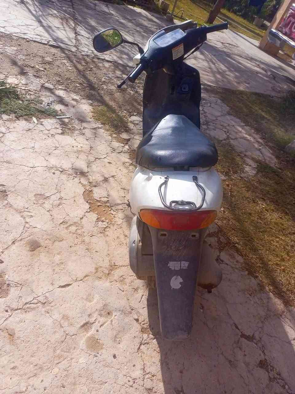 سلام عليكم دارجه ساسوكي نضيف محرج ابلادي شركه كهربايات شغالات سلف هندر يشتغل كابريتر شرط مال شركه عنوان العلم رقم ***********
