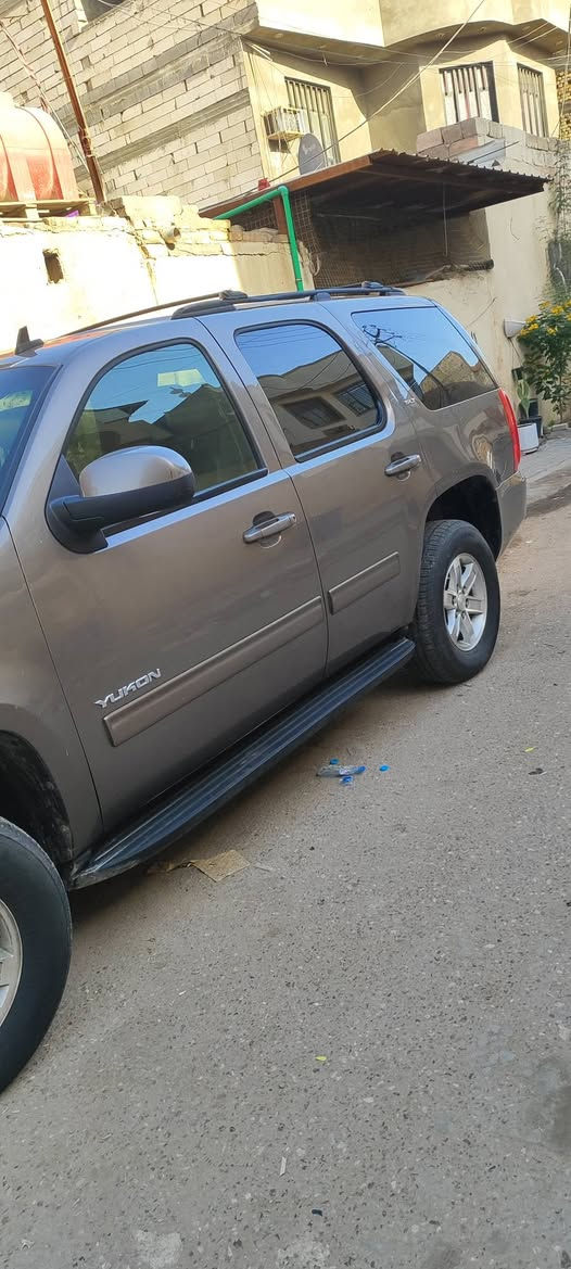 السلام عليكم سياره يوكن موديل 2012وراء أمريكي سياره بس ادوات ادوات
مكفوله من كصه الضربه والعشائر والسرقه مكفوله من محرك وكير وحديده تبريه
العنوان بصرة دوم نواب الظباط 
سعر 100بيه مجاله بسط
بيه حادث بسط 
رقم الهاتف بس واتساب ***********
