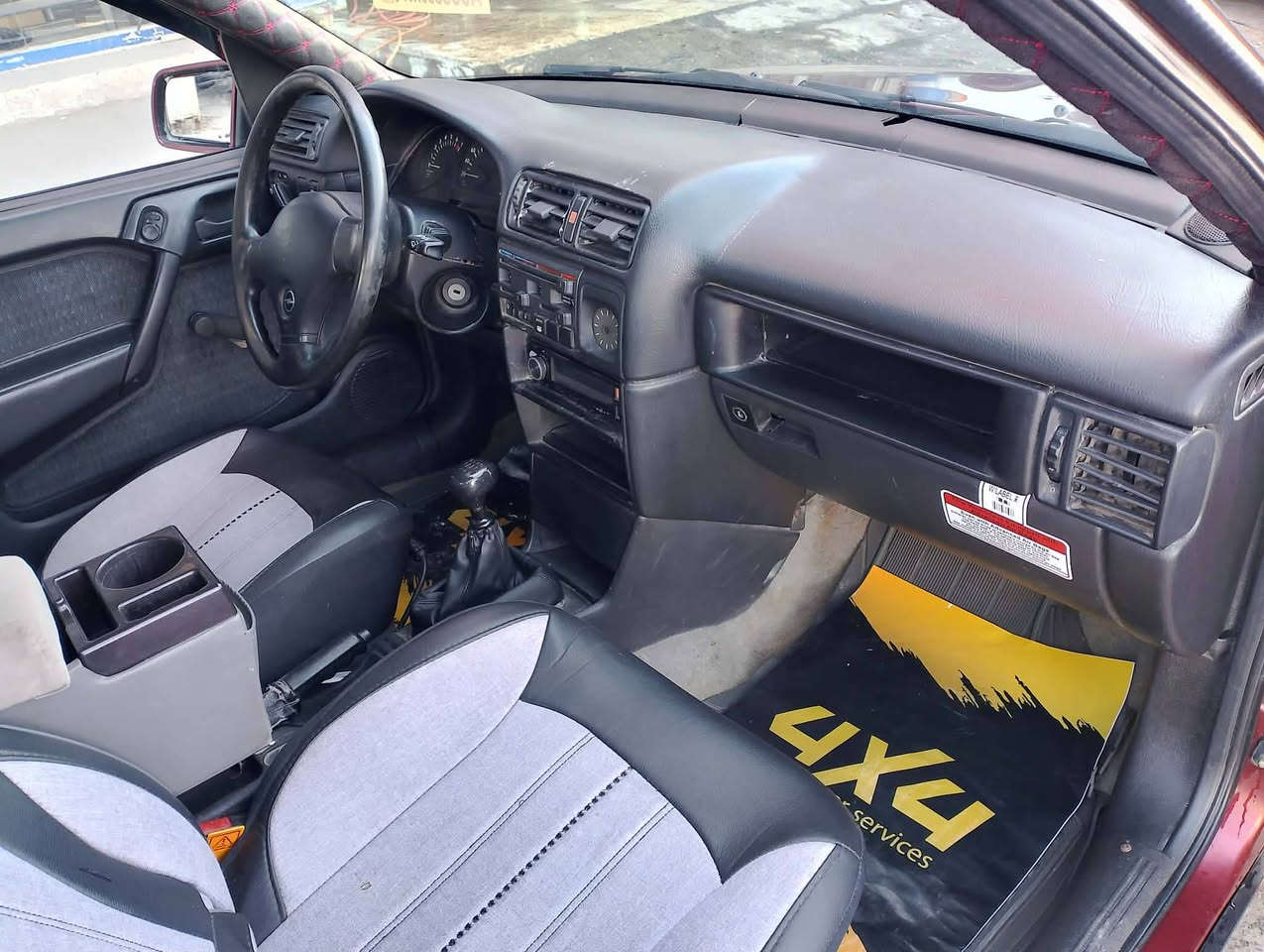 السلام عليكم اوبل فكترا حجم 18مكينه وكير شرط طخم تايات جديد كهربائياته كلهه شغاله طخم وره وكدام ودرايم شفتات جديد سياره جديدا بلاديه صبغ دواير وسقف مطوز اثر تقحيل شرط عل قلم رقم انكليزي شرط التحويل السعر 47 وبيها مجال قليل مكان السياره موصل الايسر  ***********,,-; ***********
