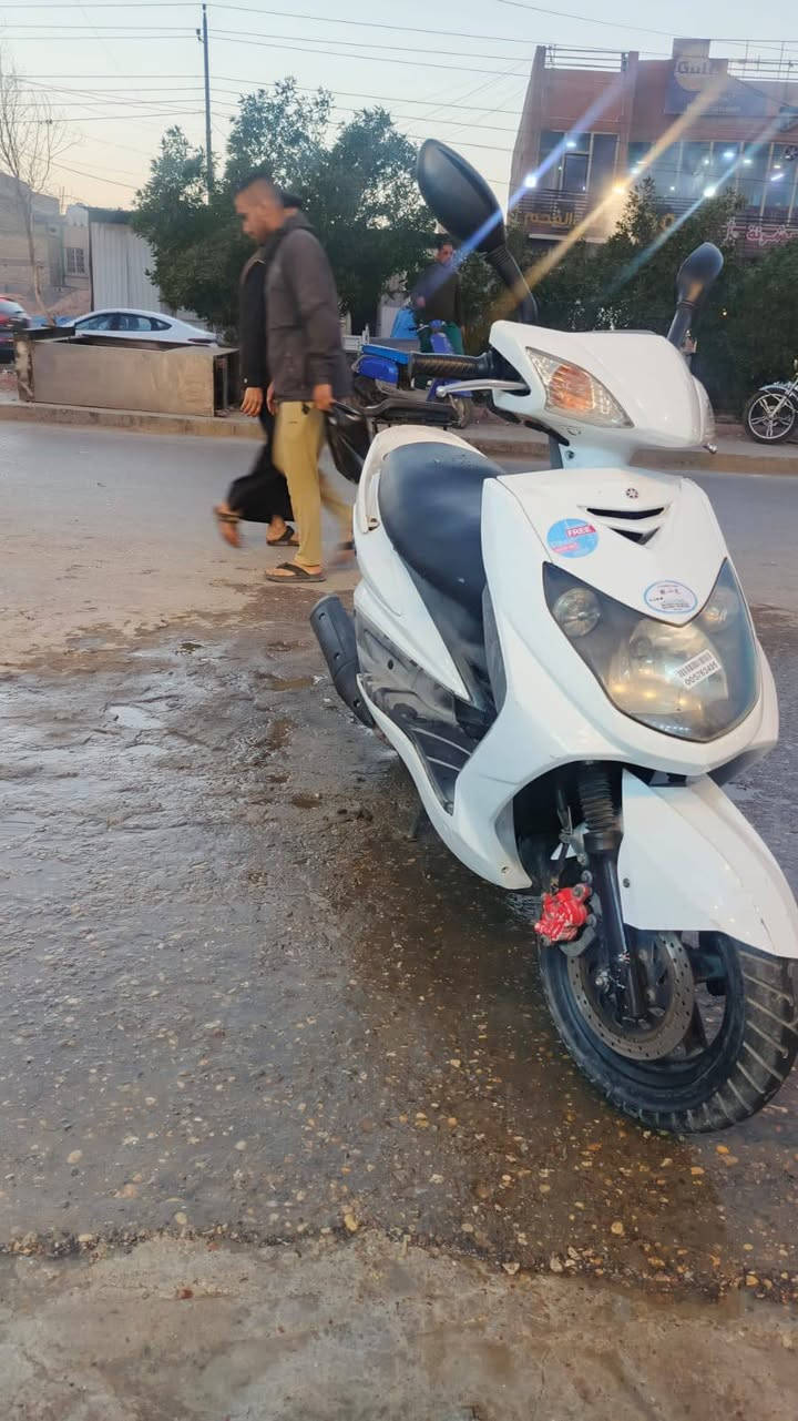 ‏السلام عليكم دراجة للبيع سكنس فحل  بلاديه كلة شغال سلف هندر كهربائيات اشاير زنون  لايت كلة شغال شاشه ٣ الاوان رون شغال سرعه شغاله بانزين شغال جدد دهن جديد ٧٥٠
***********
