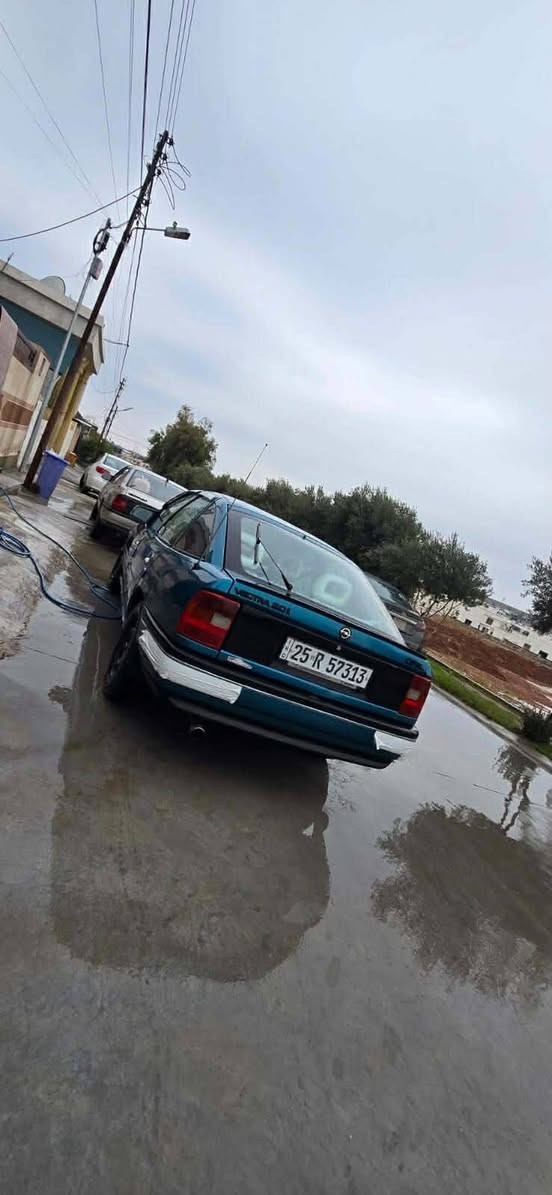 اوبل فكترا موديل 1992 مكينة 20 كير أوتوماتيك كير محرك شرط سقف سلايت كهربائي شاشة ايباد
صدر امامي خلفي جديد اربع تايرات جديد رقم كركوك دولي مسطرة كوبون بانزين شرط التحويل مكان السيارة كركوك سعرها 48 تواصل ***********
