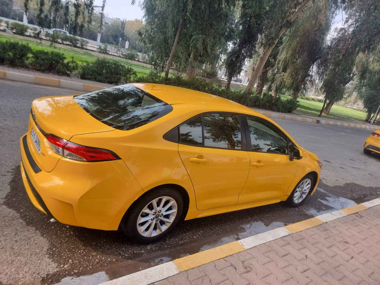 كورلا للبيع موديل 21 الضرر بونيد جاملغ بدون دواخل او بدون ايرباك ماشيه 140
السعر 165 بيها مجال قليل 
***********
