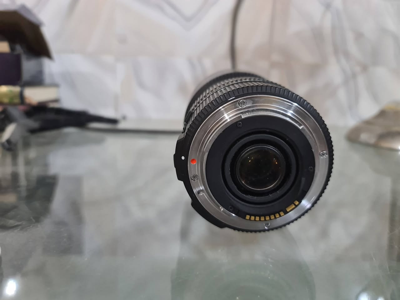عدسة sigma 18_200 للبيع نظافه فل السعر125الف يوجد توصيل التواصل واتساب***********حياكم
