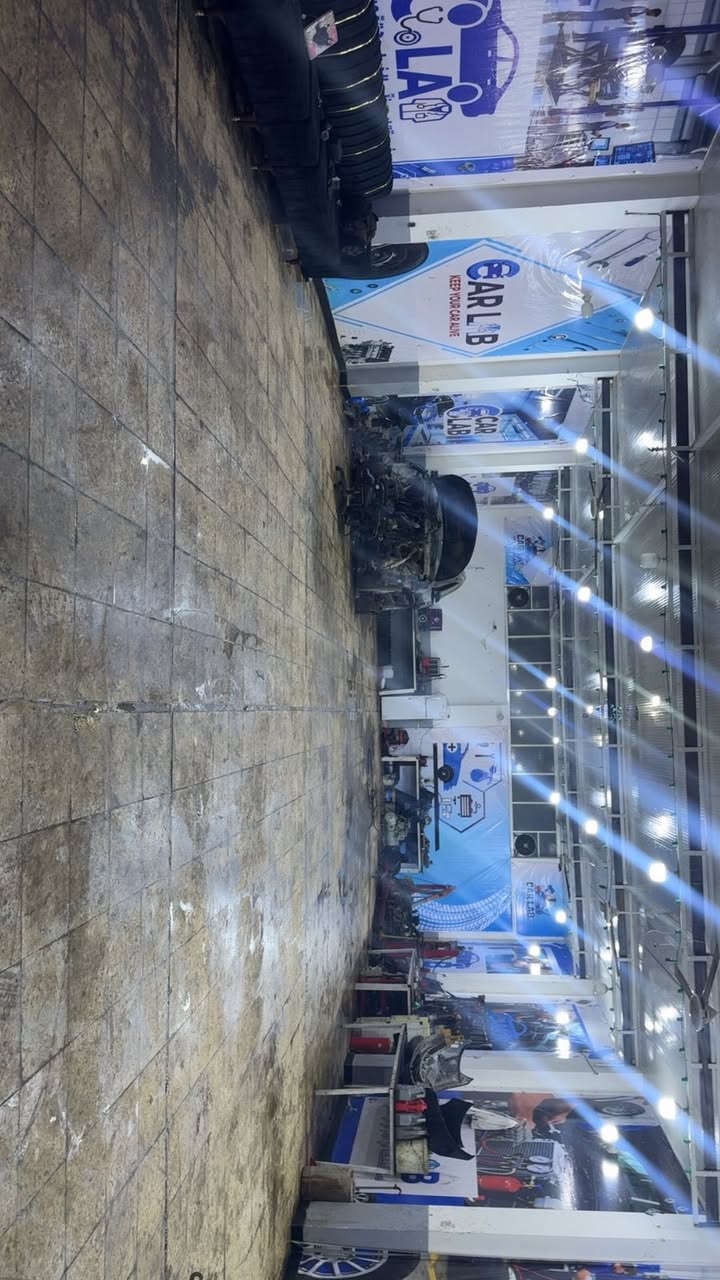 كراج للبيع   او مشروع استثماري 
كراج سيارات بمساحة 200 متر 
يعمل لمدة 3 سنين 
مجهز بالكامل من تسقيف وانارة وارضية كاشي ماء وكهرباء 
عدة كاملة وتشمل
بريس لحدادة الصدر 
مكينة لحام 
جهاز فحص الفيت بم
جهاز تنضيف غرفة الاحتراق بقشور الجوز 
جهاز تنضيف وجه البستم بالرغوة 
جهاز فحص وتنضيف النوزلات احدث جهاز 
اجهزة المجاول والبلكات 
جهاز لفحص ضغط الهواء داخل الجوينات 
كامرة تسمح بالدخول لداخل المحرك 
ميز عدد 4 
تخم قنفات للاستراحة 
جك رفع المكائن 
جكات رفع السيارة هواء وهايدرويلك عدد 2 
رمبة عدد 4 وتكم عدد 7 
عدة لقم وصباين كاملة عدد كبير جدا مع يدات عزم 
لوحات اعلانية كاملة داخل وخارج المحل 
يتم بيع الكراج مع الاسم 
مع بيجات فيسبوك مصروف بي ترويج فوك ال500 دولار 
بيج انستكرام عدد المتابيعن 60 الف متابع 
بيج تيك توك عدد المتابعين 56 الف متابع 
مع خطة ترويجية كاملة تضمن لك زبائن 
الكراج مساحة الشارع امامه 30 متر 
وسمعة الكراج ممتازة 
سبب البيع صاحب الكراج اخذ كراج ثاني باربيل
العنوان بغداد تقاطع الدرويش شارع التراث مجاور تقاطع الربيعي 
للاتصال والاستفسار الاتصال على الرقم ***********
