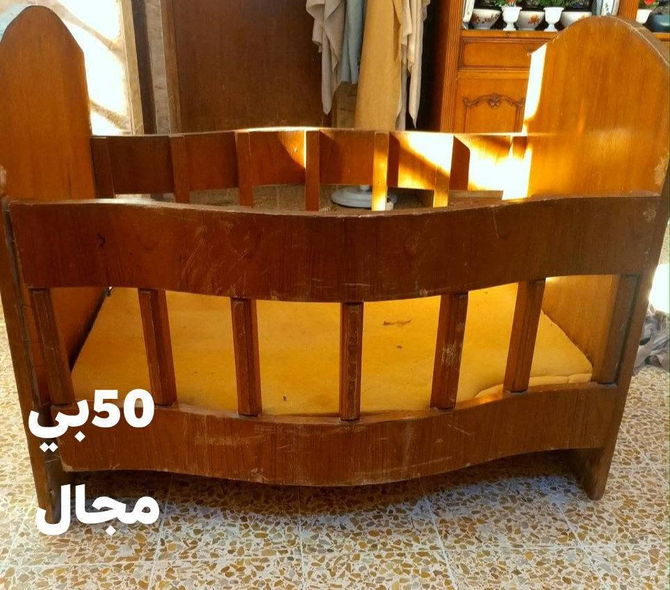 طخم 9امتار 140الف وتخت طفل لي حد 6سنوات 50بي مجال التواصل ***********

