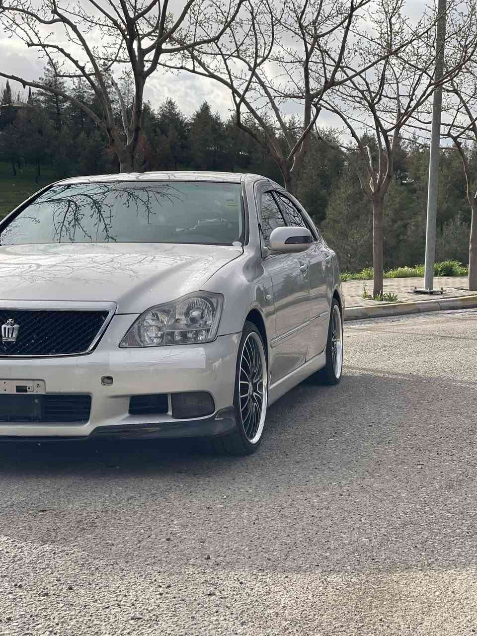 182 GRS
سڵاوی خواتان لیبیت 
شاهینە ١٨٢ ٢٠٠٥ مووس 
کامل کراوە بە ٢٠٠٧ 
سلاید ئاوینە ئیشارەت 
جڵدی دووبەی
٤ دابڵی تازەو لۆک تایەی تازە 
دەبڵ فیلپەمپ 
سەیارەکە نموونەیە 
سعری ٦٧ مەجالی تیایا 
لە سلیمانییە سەیارەکە 
***********
