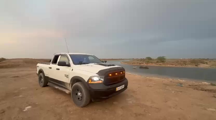 مرحبا. دوج رام كلاسيك فئة ترايدس مان.
الموديل ٢٠٢٢. باب قصير  بدي وسط 
الضررر بلعراق  ضربة بدي خلفي واضحة بلصور. واكو سحب بسيط بلشاصي
.
الضرر امريكا واضح صور هم بدون ايرباك ستيرن  فقط ايرباكات بردات وكشنات.
 السيارة جدا نضيفة وجاهزة بدون نقص.

حجم المحرك. V6
تو ويل
 الرقم بصرة دولي باسمي

تحويل مباشر

السعر ١٧٥  ورقة
السيارة عليها اضافات
غلاف صندوق  سعرة ٣٠٠$
 كشافات اصلية محولات. ريمونت  سعره ١٠٠$.
 سبيسرات ويل سعرهم 120$
  لايتات مبدلهن  عدسة شكل ريبل سعرهم 250$

 جنح قمارة  سعره 100$

برمجة ايكل وبلكات جديدة سعرهم ١٥٠$

  الغرض من ذكر الاضافات مع الاسعار حته الشراي يعرف السيارة شكز مصروف عليها

 تقريبا 1000$

   السعر  مذكور ورقم الهاتف
***********
***********
 واتساب
.

مراوس فقط
تاهو
او لاندكروزر
او رام باب طويل لان عندي عائلة
