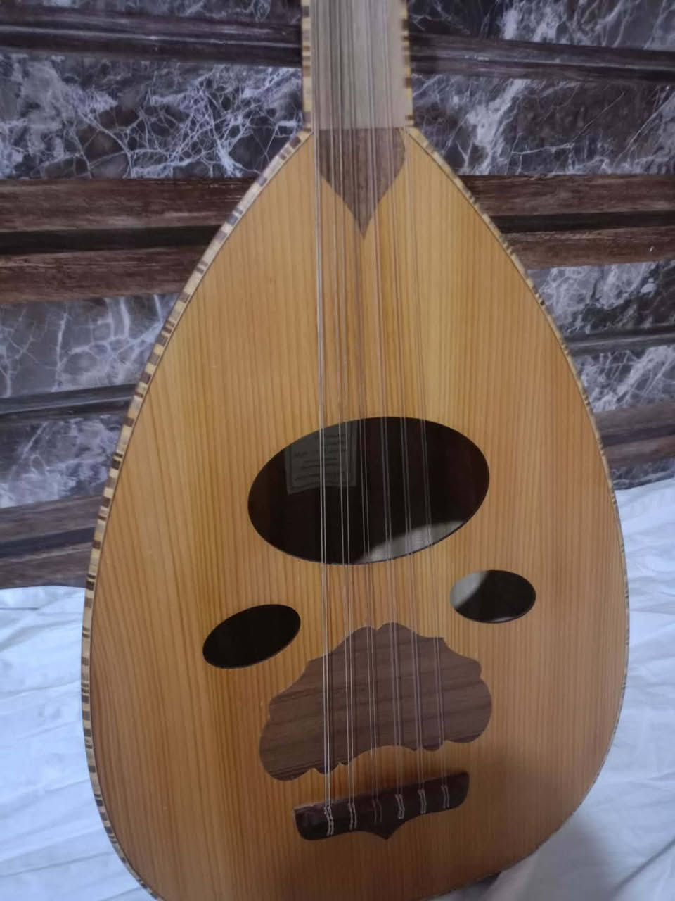 السلام عليكم عود للبيع صارلي سبوعين من جايبه جديد السعر 140 مكاني بغداد مدينه الصدر مع ريش ووتار


**إذا كنت صاحب هذا الإعلان وتريد حذفه لأي سبب، رجاءا أرسل رسالة إلى الدعم الفني**