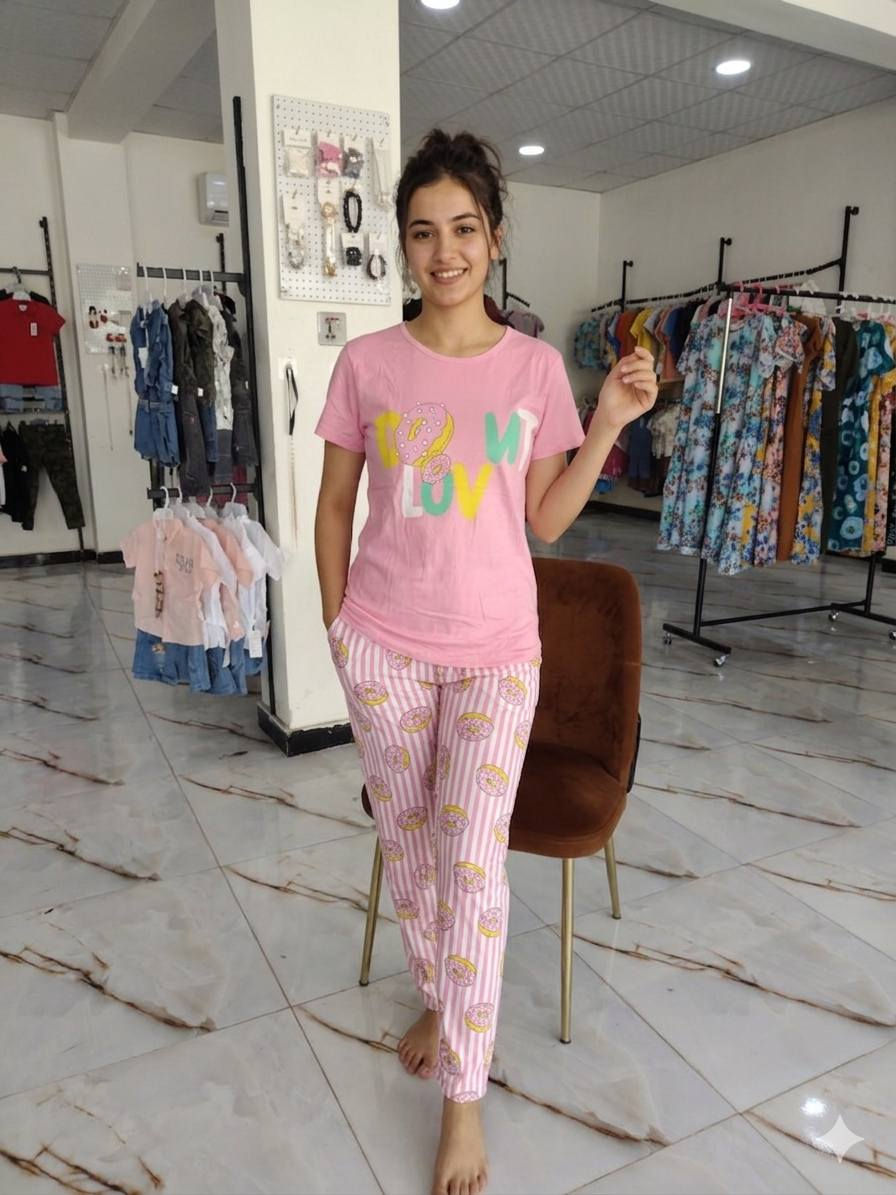 تراك نسائي 
بالوان جمليه ومتنوعه🩷وردي+💙ازرق +💜 بنفسجي 
توفرت بقياسات L_XL_XXL_XXXL
السعر (4٫000) دينار عراقي 
يوجد توصيل لجميع محافظات العراق 
العنوان #كربلاء #طويريج -ام الهوى الجديده -داخل فرع المنتزه مجاور اسواق VIP


**إذا كنت صاحب هذا الإعلان وتريد حذفه لأي سبب، رجاءا أرسل رسالة إلى الدعم الفني**
