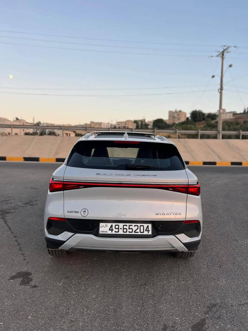 بي واي دي ايوان 2023
 فل كامل
 بطاريه كبيره
 عداد52 اصلي
 فحص 3  جيد راسيه
 بسعر 17.700


**إذا كنت صاحب هذا الإعلان وتريد حذفه لأي سبب، رجاءا أرسل رسالة إلى الدعم الفني**