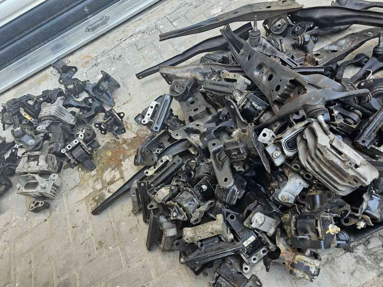 السلام عليكم تم وصول رباعة + محركات + اذاين 
بغداد الطالبية شارع خير الله مجاور جامع مجيسر عالم الامريكي يوجد توصيل كل العراق 

***********

***********
#الجميع
