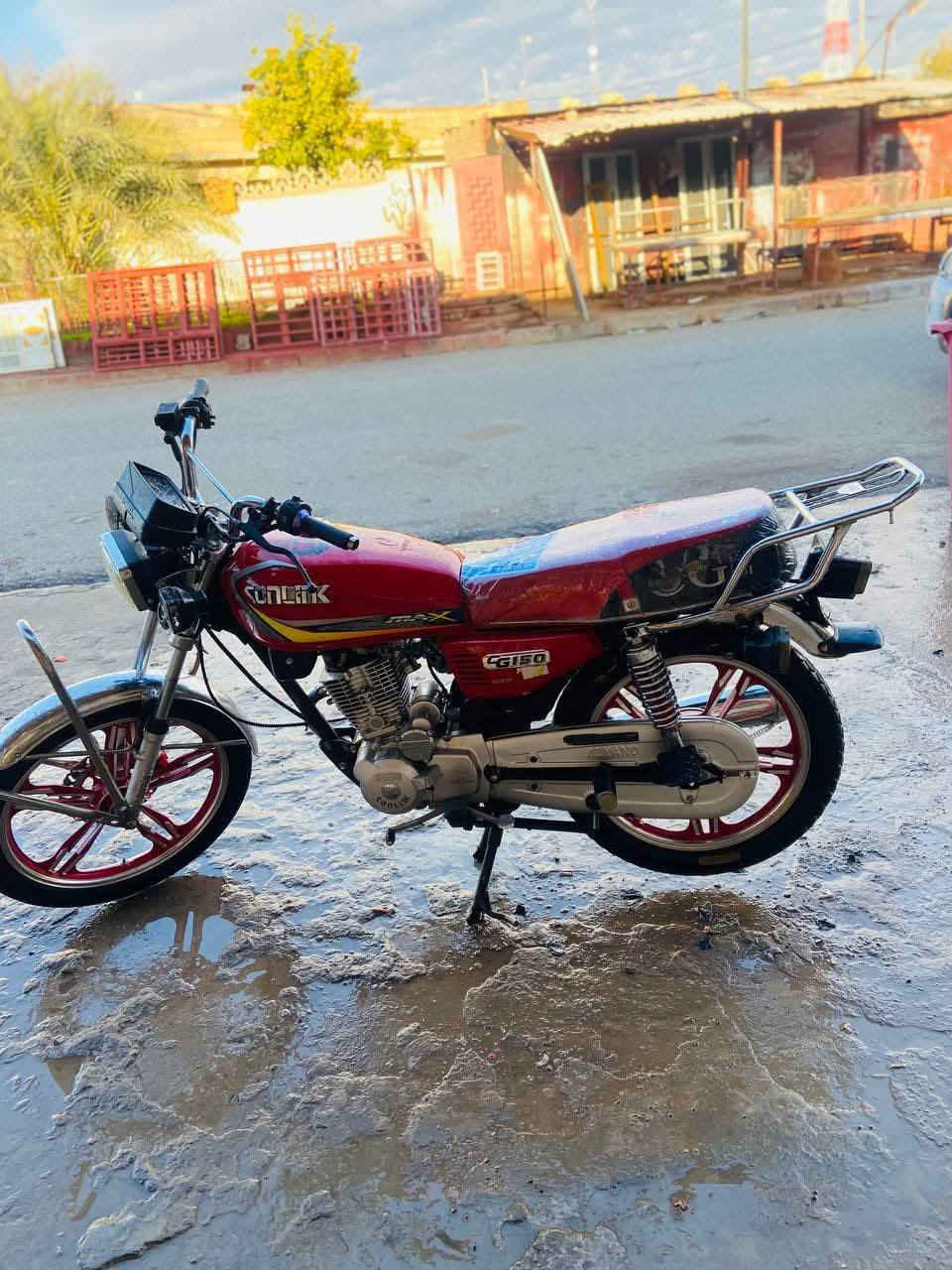 السلام عليكم ورحمة الله وبركاته 
سيفان سونك 
موديل 2023 
شرط مامطخوخ صبانه وضع شركه 
ضفيره جديده 
تشغيل عن بعد دبل بصمه 
كهربائيات كلها شغاله 
تجي تاخذو ترايك لبصره 
لمراوس مع بطح او جبلي شعندك نزل


**إذا كنت صاحب هذا الإعلان وتريد حذفه لأي سبب، رجاءا أرسل رسالة إلى الدعم الفني**