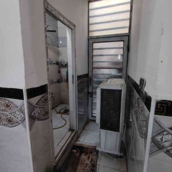 إعلان رهن عقاري للرّهن
دار سكنية
 السعر 10مليون  دينار عراقي 
الموقع:النجف الأشرف  شارع الصب
 عمود 314 المدة سنة 
 الخدمات:كاملة (ماء، كهرباء، مدارس، سوق، تبليط) 
المساحة:200 متر مربع
 التصميم:طابق ونصف التفاصيل: غرفة صالة مطبخ صحيات استقبال مكشوفة
 المحتويات: خلاطات سخان خزان مولد كهرباء وطنية سطح كامل   
*********** 
*********** 
***********
